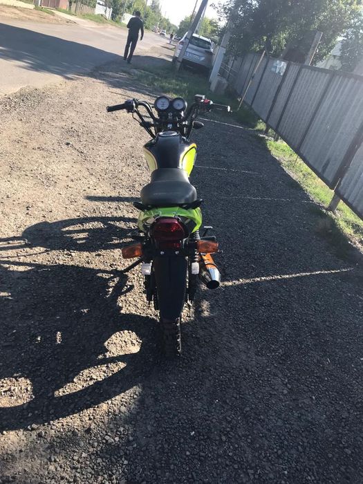 Продам мотоцикл Рейсер 150куб