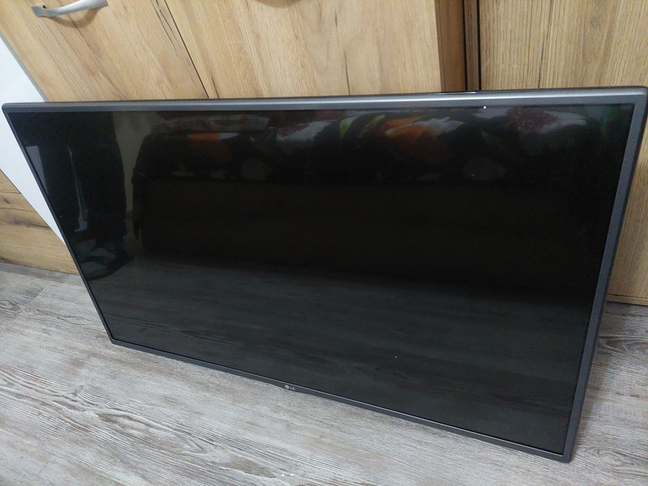 LG телевизор за части