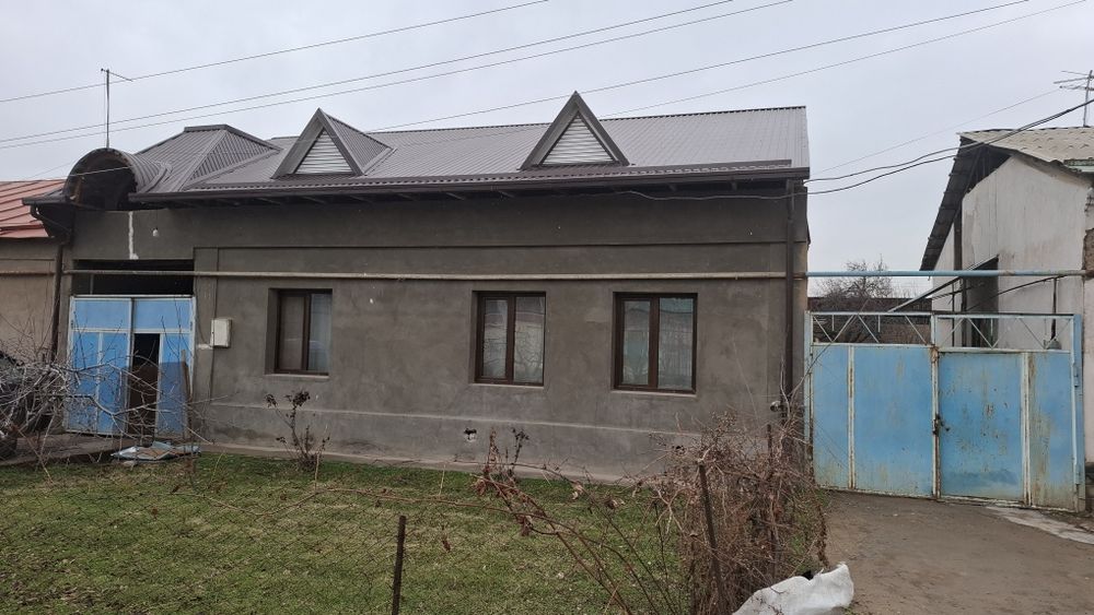 Участка сотилади