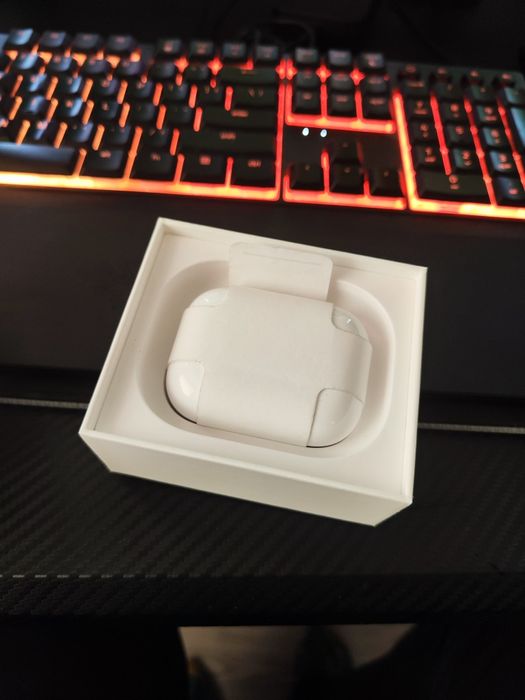 Безжични слушалки Apple - AirPods Pro 3