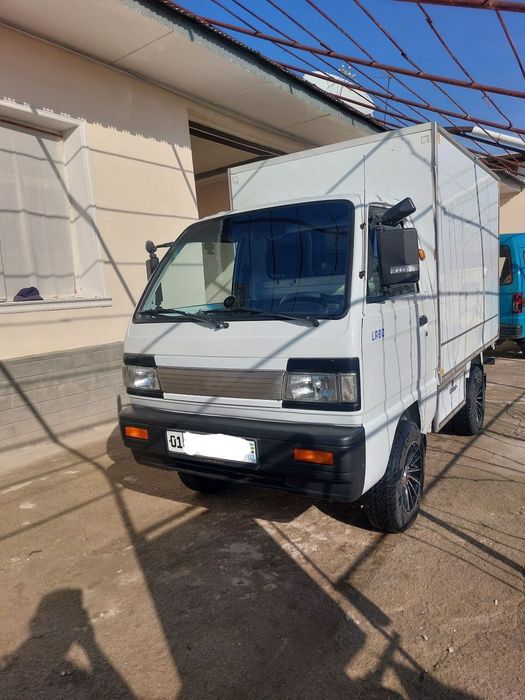 Labo sotiladi 6300$ kelishamz