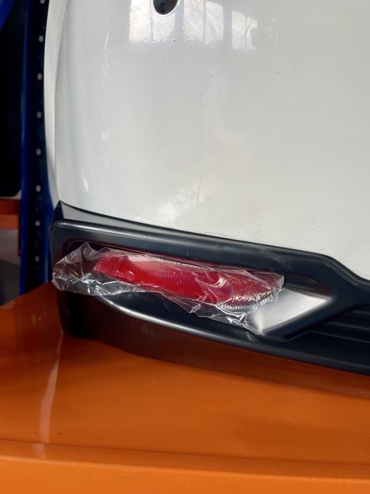 Задний бампер на Camry 80 Камри 80