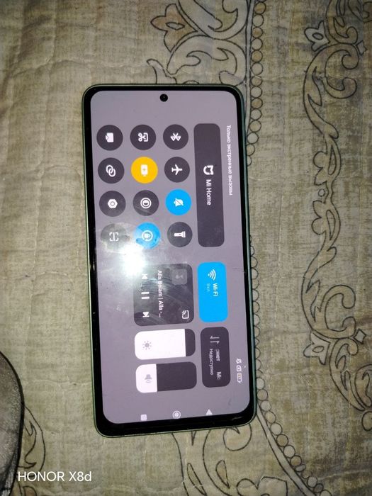 Telefon Redmi Note 13 yangiday