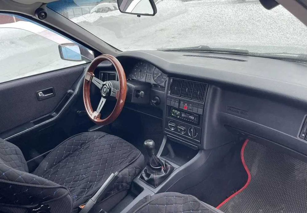 Audi 80 2.0 MT, 1993, 347 556 км