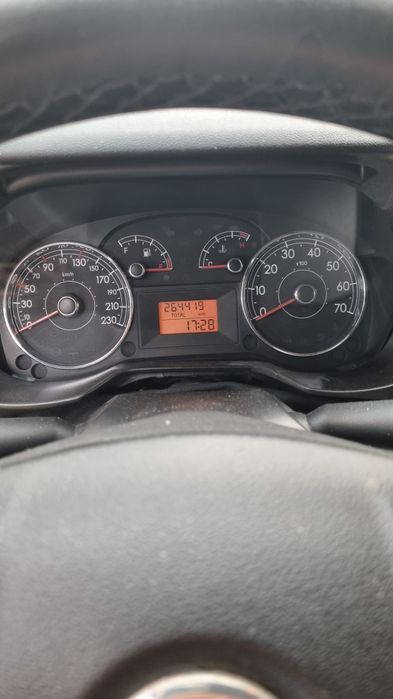 De vânzare autoturism grande punto
