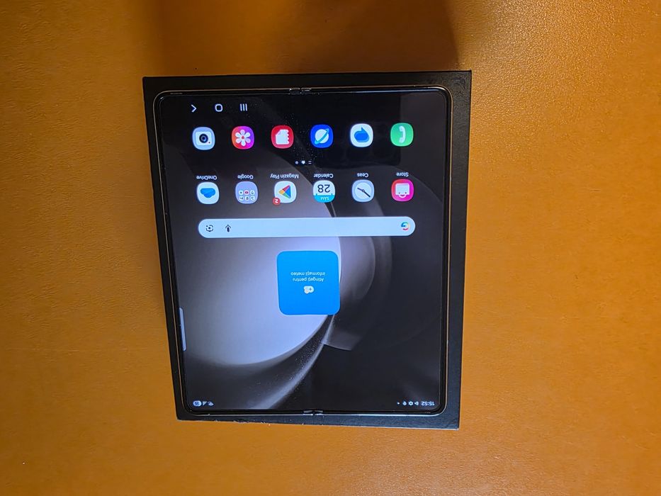 Samsung Fold5 5G 512gb 12gb ram Cream resigilat garantie factura bonus