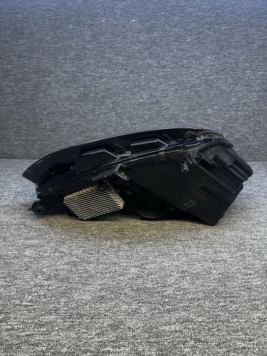 Far stanga Audi A4 Rs4 Matrix led shadowline