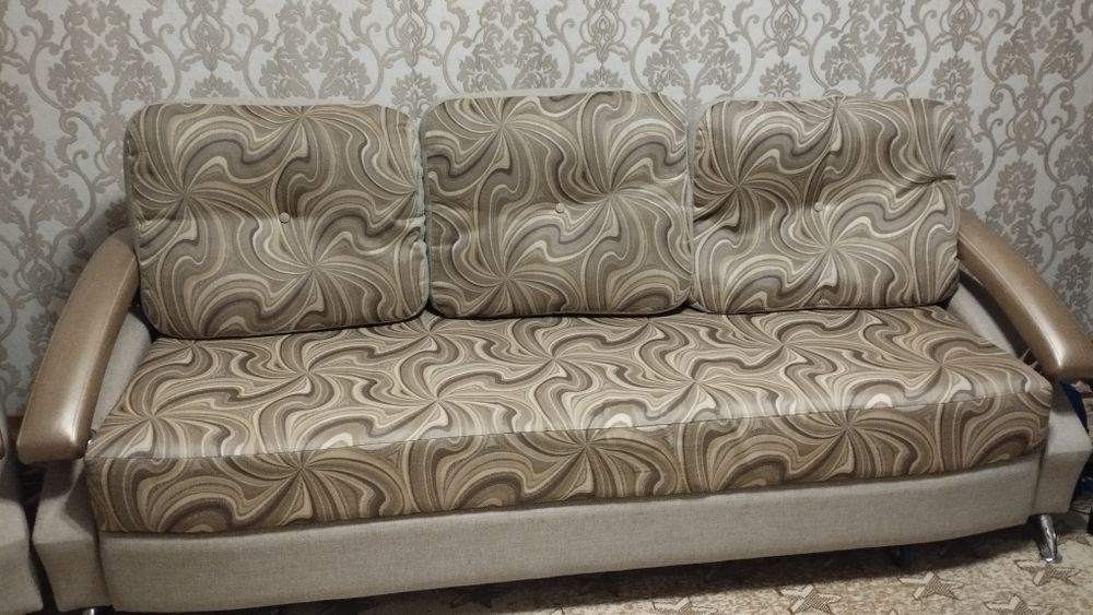 Продам мягкий уголок.