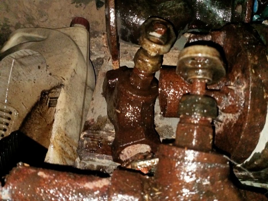 З А Д В И Ж К И  фланцы