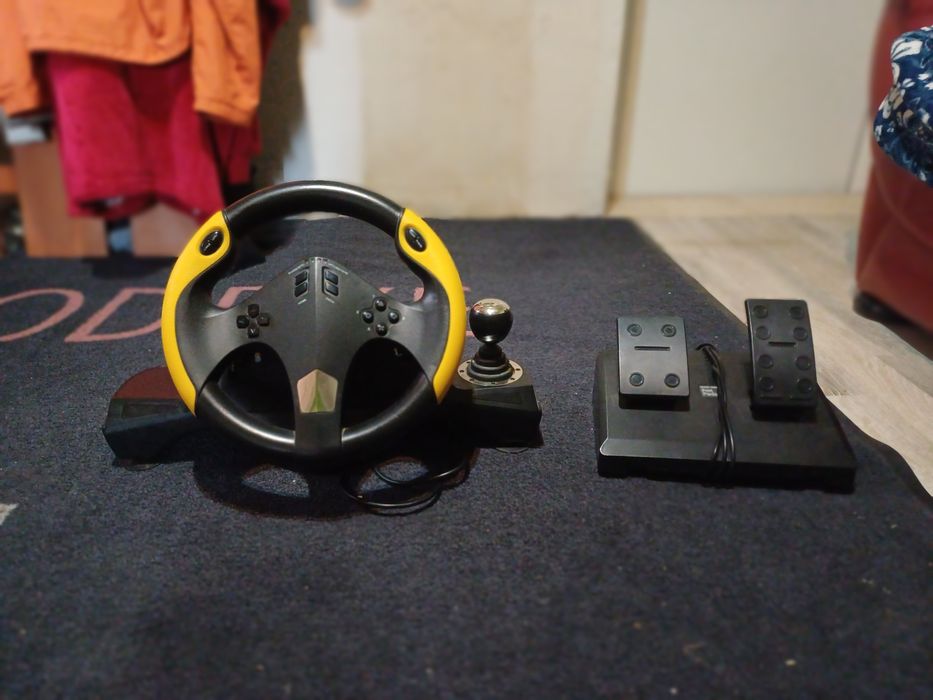 Volan cu pedale Myria