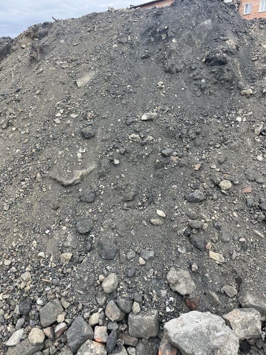 Грунт  отдам даром