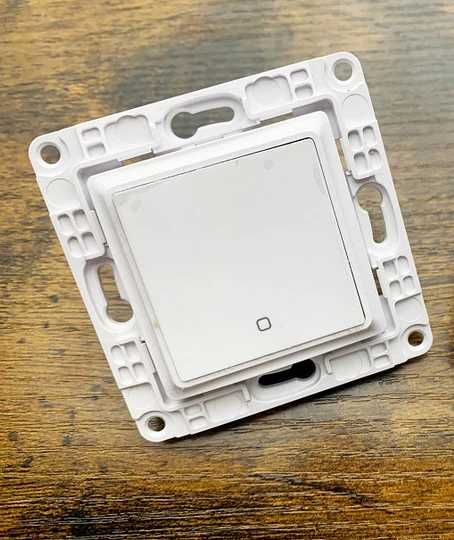 Shelly Wall Switch with 1 Button White