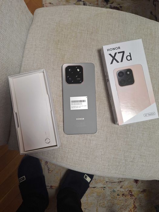 Смартфон  Honor X7d