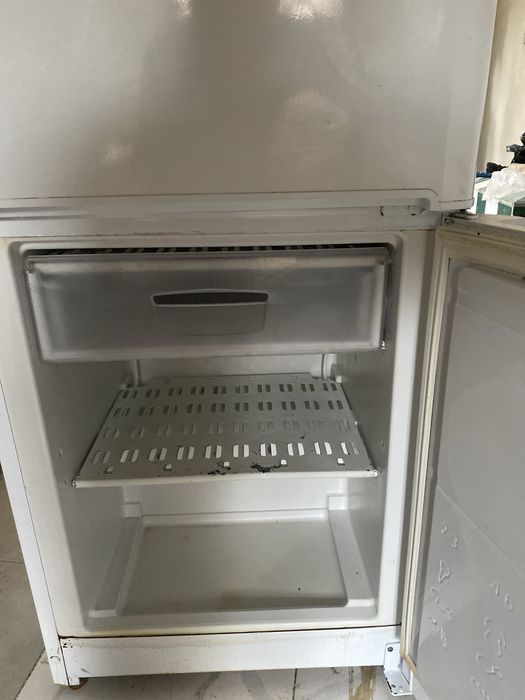 Холодильник indesit б/у