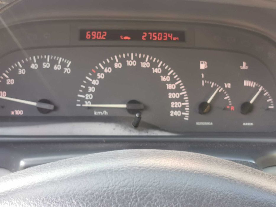 Renaul Laguna 1.9 benzina
