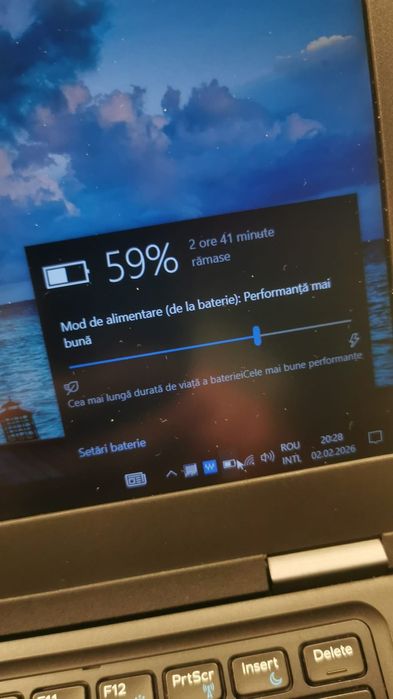 Okazie Dell Pro i5 ,  8Gb RAM. SSD 256gb, 14inch FHD, baterie 3