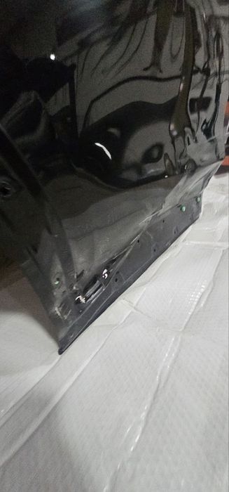 BYD eshik sotiladi radnoy eshik pitno bóladigan