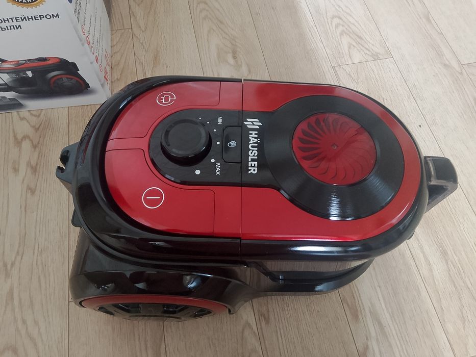 Пылесос срочно новый