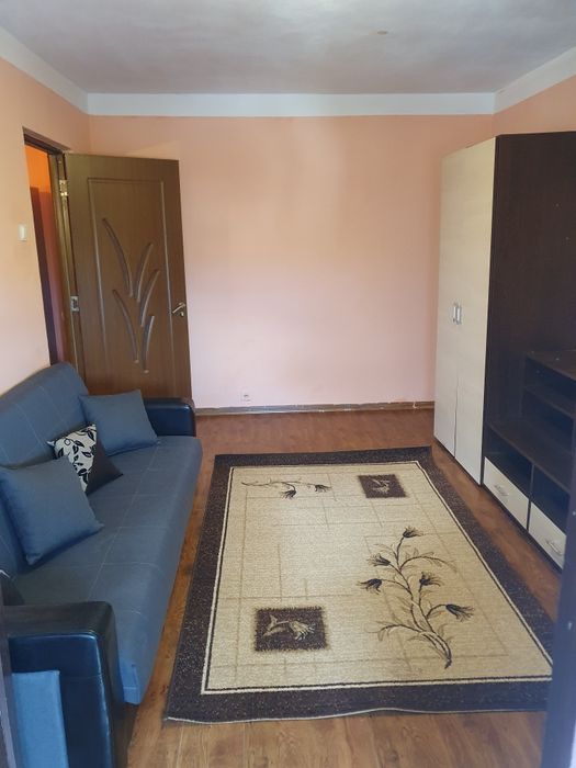 Garsonieră de închiriat