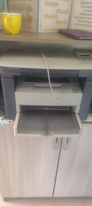 Принтер продам с картриджами