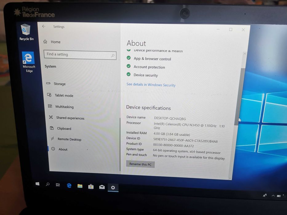 Laptop ultraportabil  Unowhy Y13  foarte subtire,defect,nu porneste