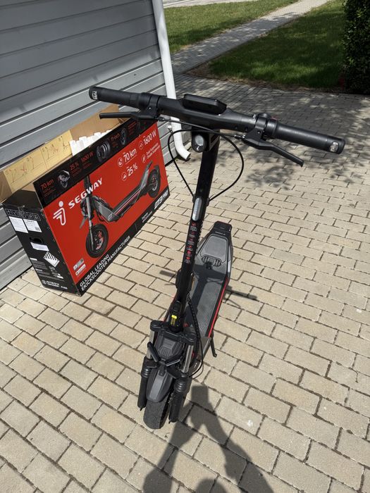 Trotineta electrica SEGWAY ZT3 PRO