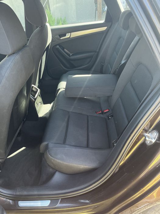 AUDI A4 2010 — imagine 2