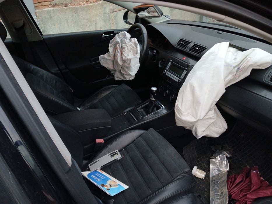 Катастрофирал VW PASSAT B6 1.6 102 Бензин