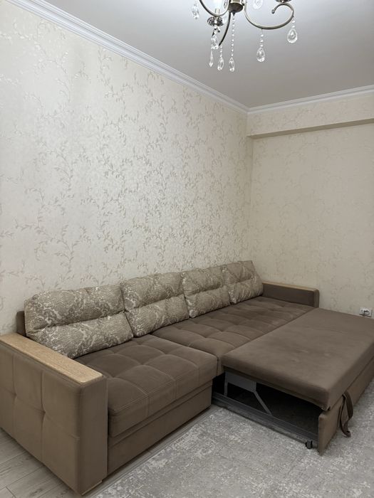 Диван б/у за 100тыс