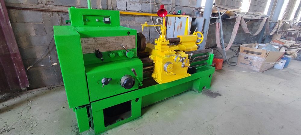 Токарный станок 1К62Д