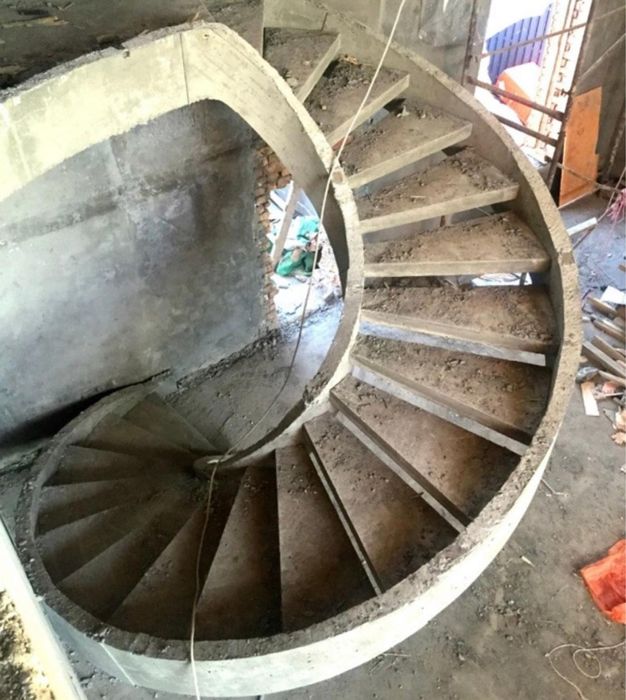 Лестница бетоная