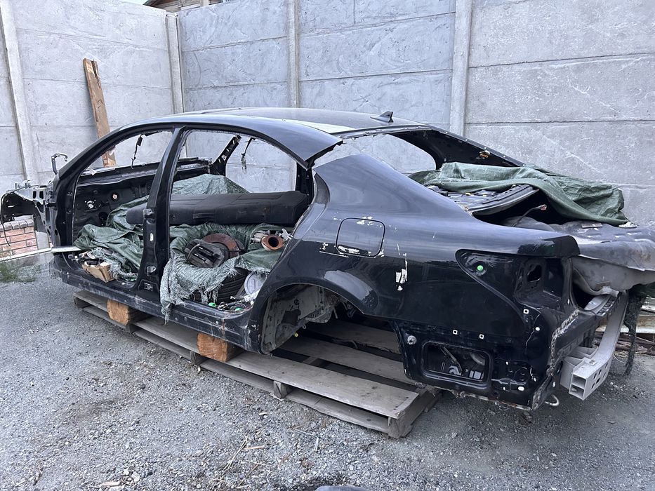 Лексус Ls460Long 2013 года