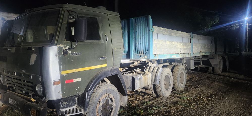 Срочно камаз шаланда сотилади