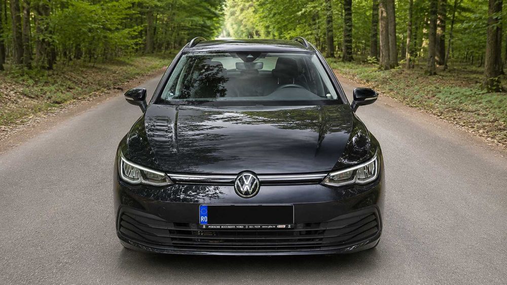 VOLKSWAGEN Golf 2022 — imagine 4