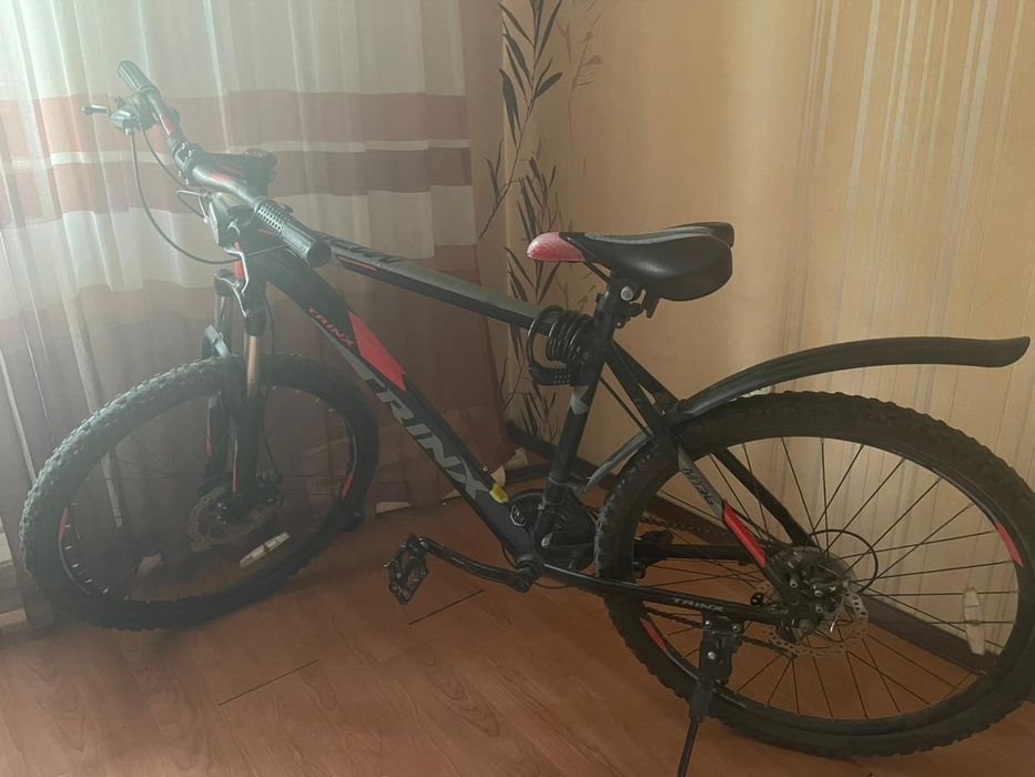 Велосипед Trinx черного цвета