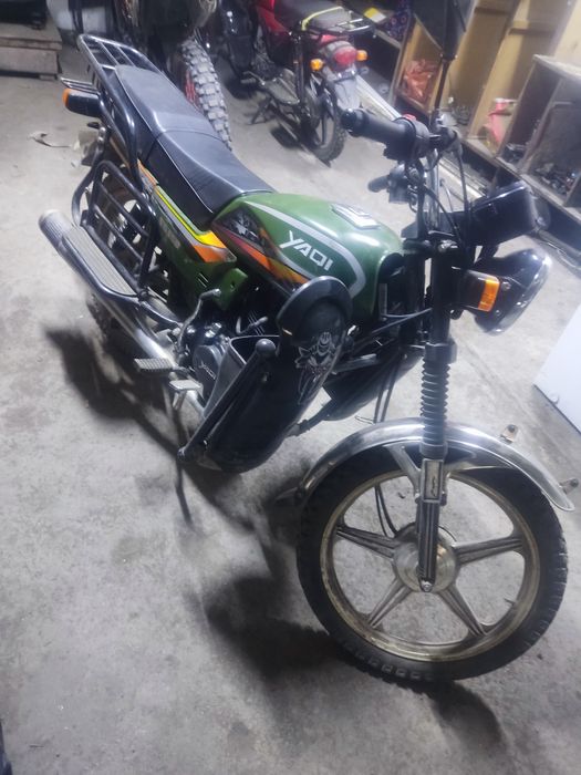 Продам мотоцикл марки Яки