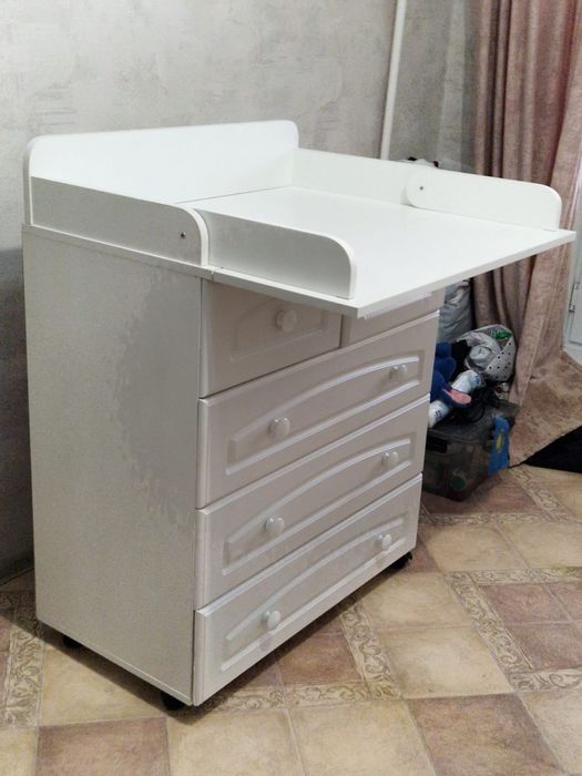Комод ,со складывающимся верхом