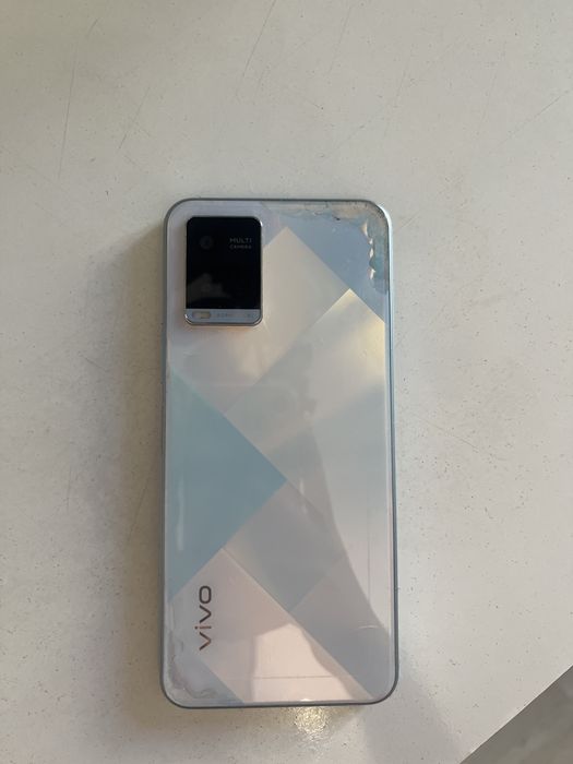 Продаю  45000 vivo y21