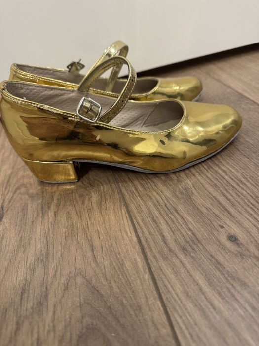 Туфли для танцев