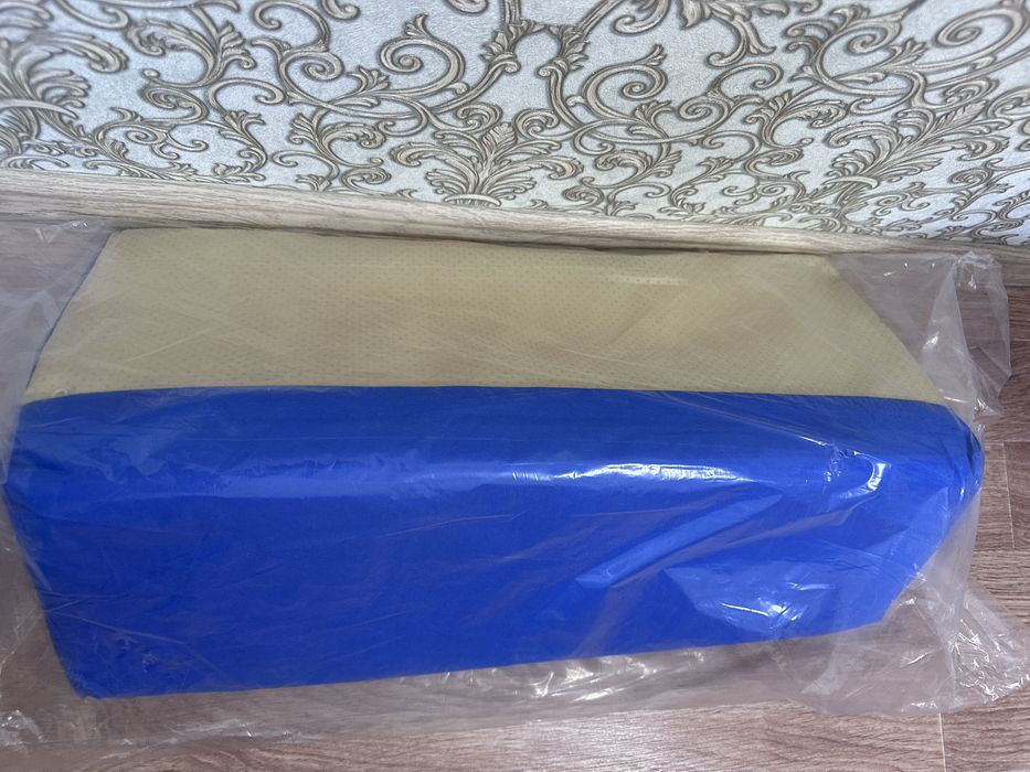 Подушка противопролежневая треугольная