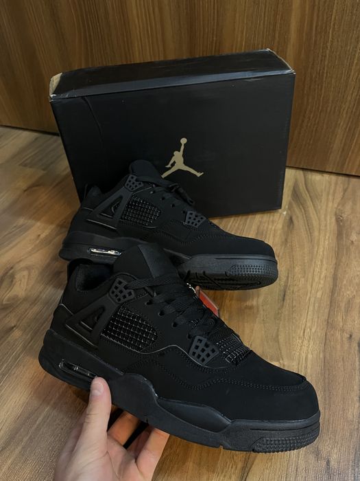 jordan 4 black cat marimea 42