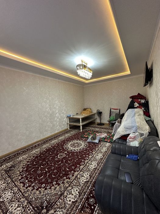 Срочно сотилади йенги курилган ховли