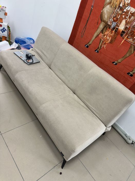 Диван сатылады жағдайы жақсы