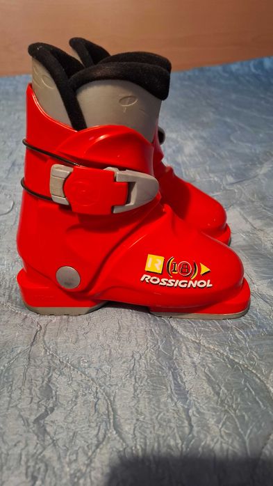 Детски ски обувки червени