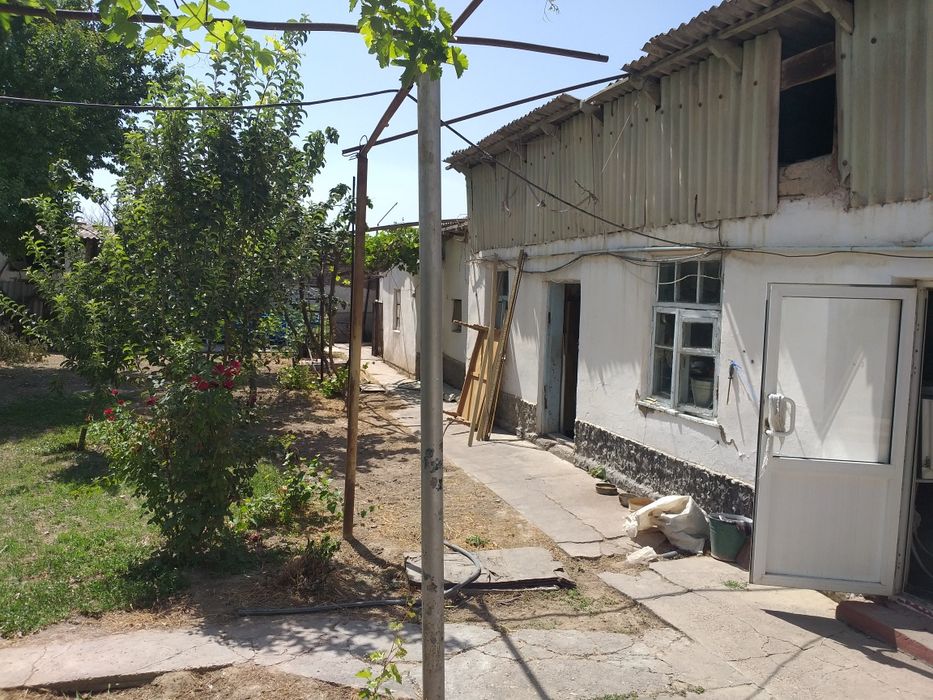 Продаётся дом в г. Нуравшан (Тойтепа))