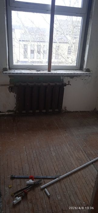 Продам  двухкомнатную квартиру