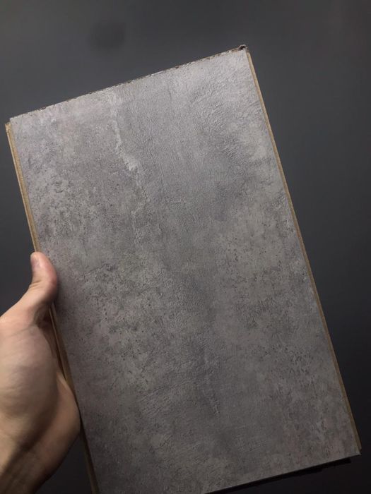 Продаю ламинат в хорошем состоянии