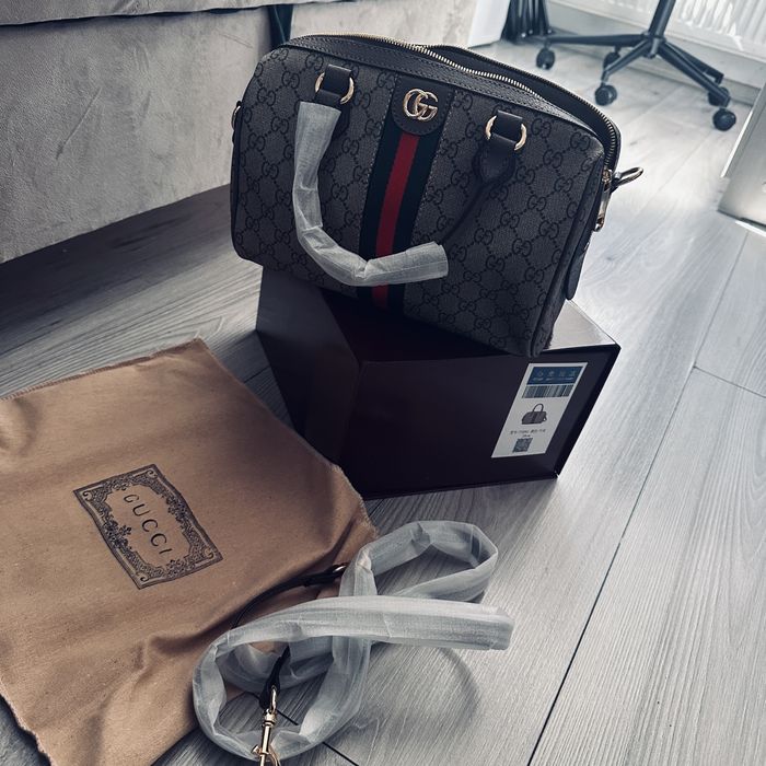 Geanta Gucci noua in cutie