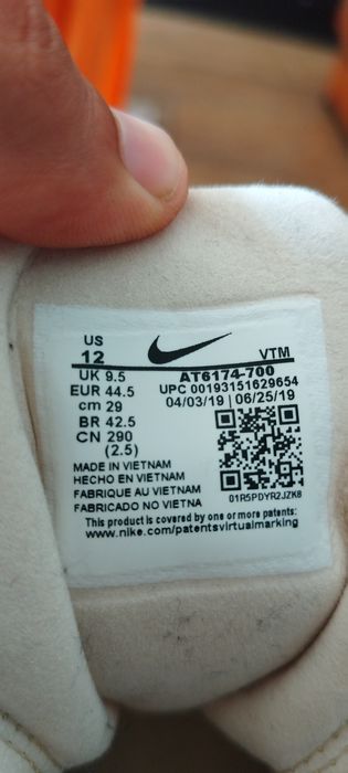 Adidasi nike Air react