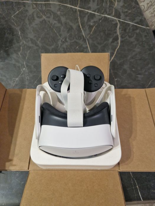 Meta quest 3s в идеальном состоянии